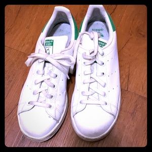 adidas Shoes - Stan Smith’s, size 7 adidas Shoes - Stan Smith’s, size 7